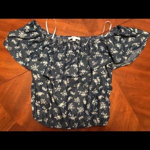 Women’s Medium Off The Shoulder Navy Blue Crop Top